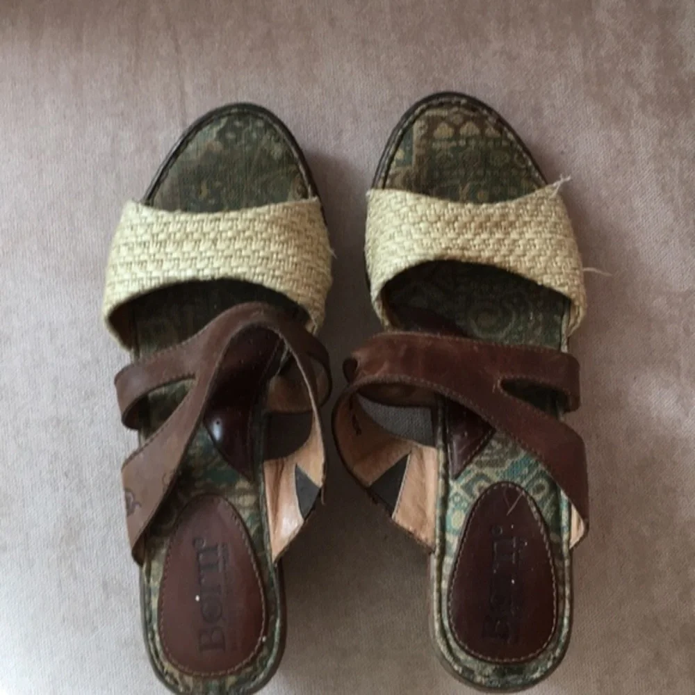 BORN Brown Leather Cork Wedge Sandals‎